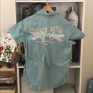 Short sleeve shirt
